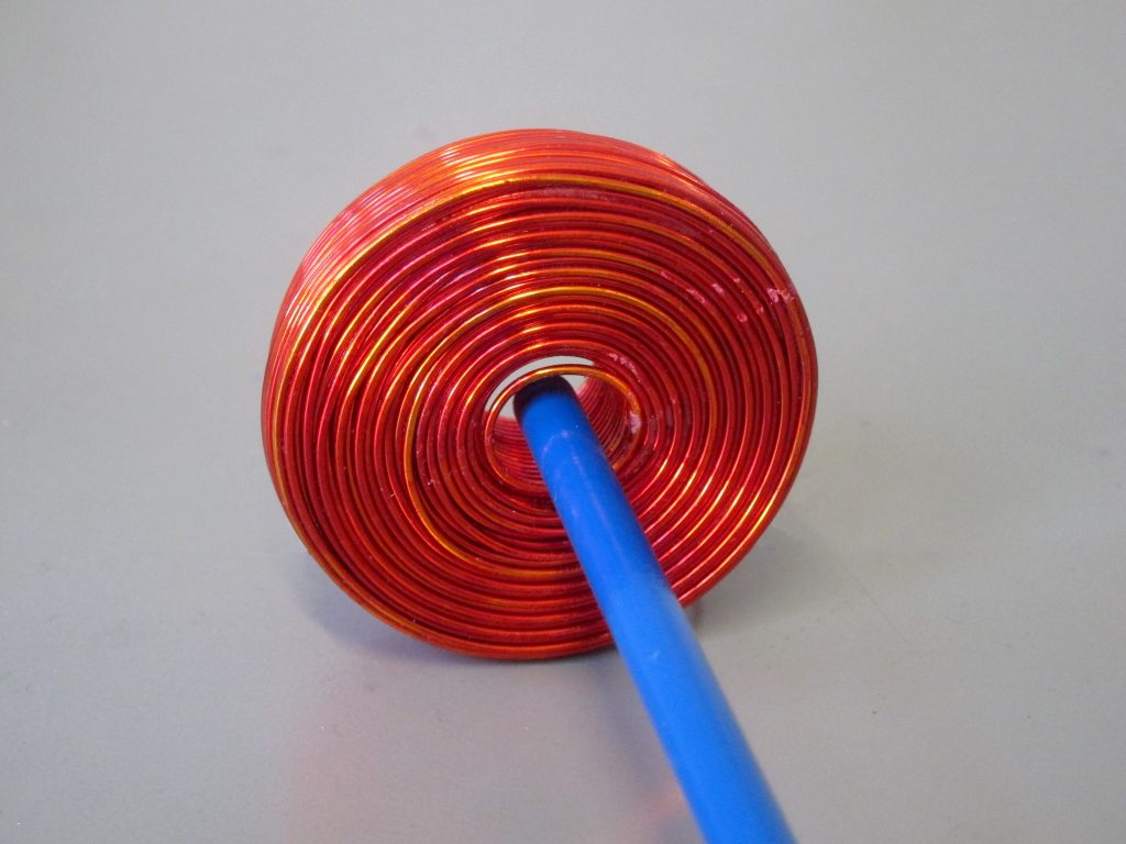 Flat coil with axial probe
